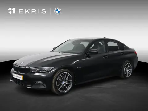 BMW 3-serie 320e Business Edition Plus | M Sportstuur | M Shadow Line | M Hemelbekleding Anthrazit |