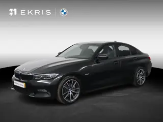BMW 3-serie 320e Business Edition Plus | M Sportstuur | M Shadow Line | M Hemelbekleding Anthrazit |