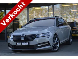 Škoda Superb Combi 1.5 TSI ACT Sportline Led Leder Panorama Virtual Camera Keyless Pdc