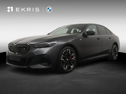 BMW i5 Sedan M60 xDrive | M Sportpakket Pro | Innovation Pack | Travel Pack | Comfort Pack | Showroo