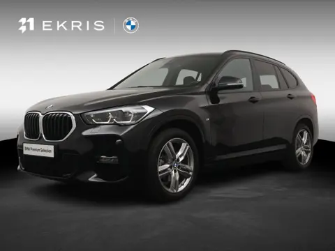 BMW X1 sDrive18i High Executive | M Sportpakket | Trekhaak | Head-Up | Adaptieve Cruise Control |
