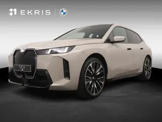 BMW iX xDrive45 101 kWh | M Sportpakket | M Sportpakket Pro | Comfort Pack | Innovation Pack