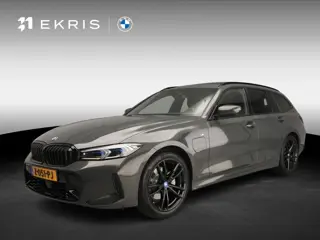BMW 3 Serie Touring 330e | M-Sportpakket | LED | Leder | HUD | Active cruise | Trekhaak | Schuifdak 