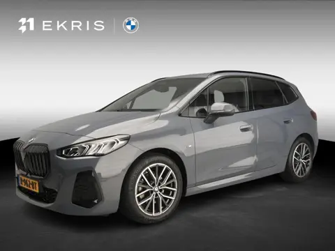 BMW 2 Serie Active Tourer 218i | M-Sportpakket | LED | Leder | Navigatie | Sportstoelen | Shadow lin