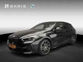 BMW 1 Serie 5-Deurs 118i | Handbak !! | M-Sportpakket | LED | Leder | Navigatie | M-Zetels | Stoelve