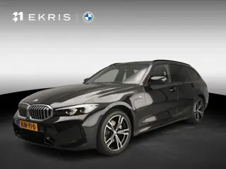 BMW 3 Serie Touring 330e | M-Sportpakket | LED | Navigatie | Trekhaak | Sportstoelen | Keyles go | S