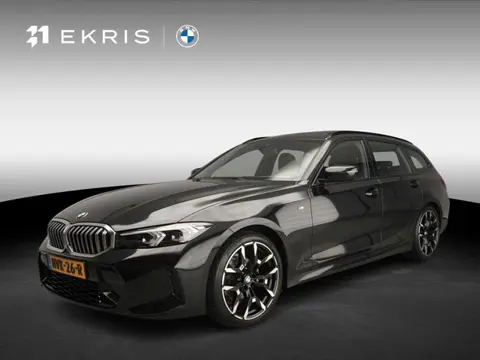 BMW 3 Serie Touring 320i | M-Sportpakket | LED | Leder | Navigatie | Schuifdak | Trekhaak | Stoelver
