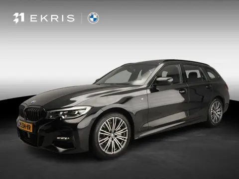 BMW 3 Serie Touring 330i xDrive M-Sportpakket | LED | Leder | Navigatie | Active cruise | Schuifdak 