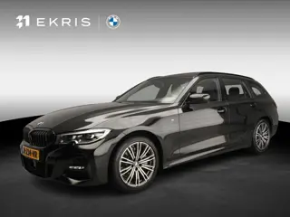 BMW 3 Serie Touring 330i xDrive M-Sportpakket | LED | Leder | Navigatie | Active cruise | Schuifdak 