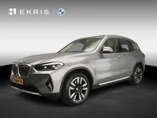 BMW X3 xDrive30e | LED | Navigatie | Schuifdak | Sportstoelen | PDC | DAB | Hifi speakers | Alu 18 i