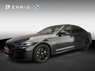 BMW 5 Serie Sedan 530e | M-Sportpakket | Laserlicht | Leder | Navigatie | Active cruise | Schuifdak 