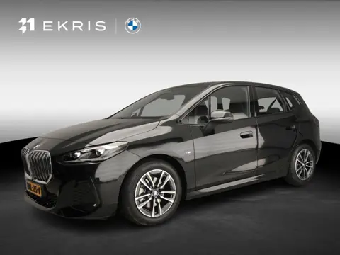 BMW 2 Serie Active Tourer 220i | M-Sportpakket | LED | HUD | Active cruise | Elektr. zetels | Keyles