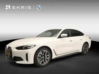 BMW i4 Gran Coupé eDrive40 | LED | Leder | HUD | Sportstoelen | Stoelverwarming | Achteruitrijcamera