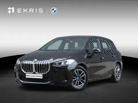 BMW 2 Serie Active Tourer 218i | M Sportpakket | Trekhaak | Climate Control | Adaptief M Onderstel |