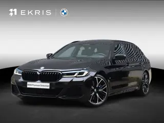 BMW 5-serie Touring 540i xDrive | High Executive | M Sportpakket Pro | Panodak | Trekhaak | Head-Up 
