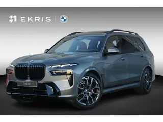 BMW X7 xDrive40i | M Sportpakket Pro | Sky Lounge Panoramadak | Driving + Parking Ass. Professional 