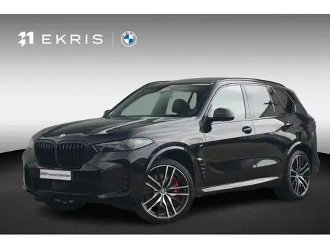 BMW X5 xDrive50e M Sport Pro | Trekhaak / Panoramadak / Comfortstoelen met Memory / Stoelventilatie 