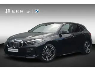 BMW 1 Serie 118i Executive M Sportpakket 18'' / Stuurwielrand verwarmd / HiFi System / Parking Pack