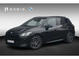 BMW 2 Serie Active Tourer 218i M Sport | Trekhaak / Panoramadak / Driving Assistant / Comfort Access