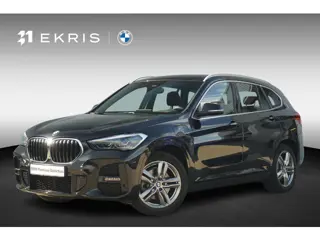 BMW X1 xDrive25e High Executive M Sportpakket 18'' / Head-Up Display / Stoel & Stuurverwarming / Dri
