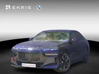 BMW 7 Serie 750e xDrive M Sportpakket Pro | Integral Active Steering | Glazen panoramadak Sky Lounge