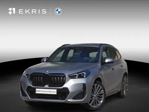 BMW X1 xDrive30e M Sportpakket Pro | Comfort Pack | Glazen panoramadak | Driving Assistant Professio