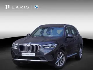 BMW X3 xDrive30e High Executive | 19 inch LM V-spaak | Glazen panoramadak | HiFi System | Driving As