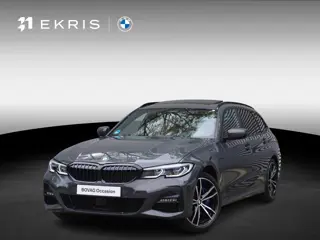 BMW 3 Serie Touring 330e xDrive 19 inch LM M Dubbelspaak | Trekhaak met elektrisch wegklapbare kogel