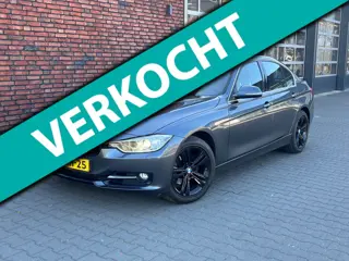 BMW 3-serie 320i Executive Automaat ParkeerSensoren/LED/Clima/Airco/Cruise/Trekhaak/Bluetooth