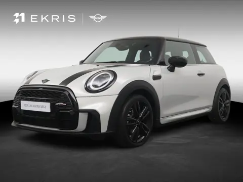 MINI 3-deurs Cooper JCW pakket | Cruise | Achteruitrijcamera | Stoelverwarming | Comforttoegang | Le
