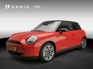 MINI 3-deurs Cooper E Classic Trim / Package L /Panoramadak / Getint glas / Harman-kardon / Park ass