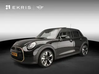 MINI 5-deurs Cooper S Automaat / Panoramadak / Harman-Kardon / JCW stoelen / LED / Active cruise / A