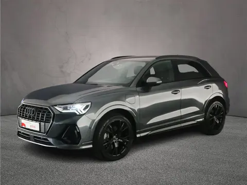 Audi Q3 45 TFSI e S edition | Trekhaak | Audi Sound | Achteruitrijcamera | ACC | Carplay | Full-led 