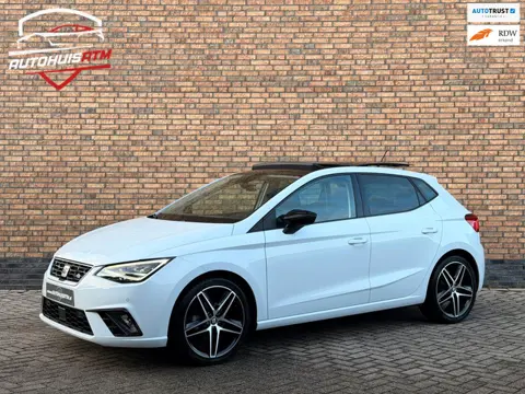 SEAT Ibiza 1.0 TSI FR 116pk Pano Virtual Beats Acc Led Alca Climatr