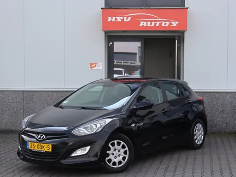 Hyundai I30 1.6 CRDi i-Motion airco 4-deurs