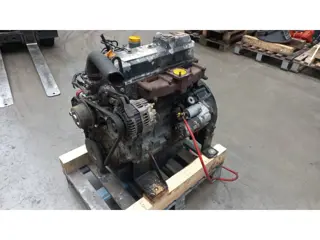 Yanmar 4TNV98 (bj 2003)