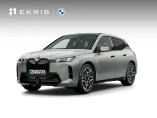BMW iX xDrive45 | M Sportpakket Pro | Comfort Pakket | Innovation Pack | Soft-close | Panoramadak | 