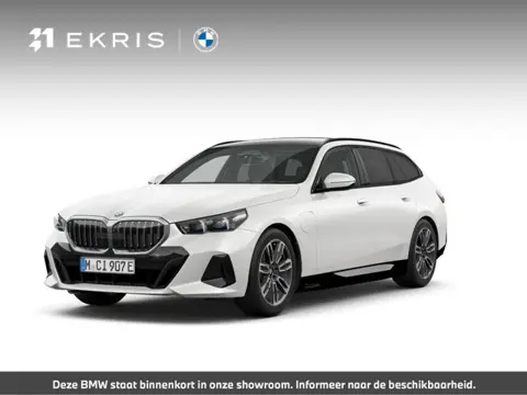 BMW 5 Serie 530e M Sport Edition | M Sportpakket | Innovation Pack | Travel Pack | Panoramadak