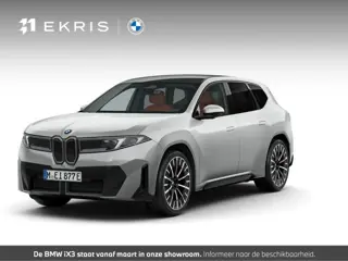BMW iX3 50 xDrive M Sportpakket | Iconic Glow | Panoramadak | Trekhaak | Innovation Pack
