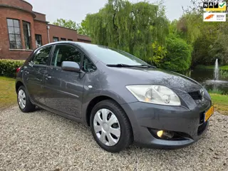 Toyota Auris 1.4-16V Sol 5-deurs AIRCO