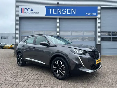 Peugeot 2008 1.2 130PK PureTech Allure | Automaat | Afneembare trekhaak | Navigatie | Achteruitrijca
