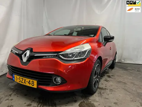 Renault Clio 0.9 TCe Expression SCHADEAUTO!