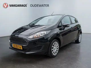 Ford Fiesta 1.0 Champion * Trekhaak * Nieuwe Distributie *