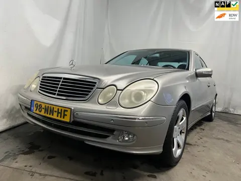 Mercedes-Benz E-klasse 240 Avantgarde
