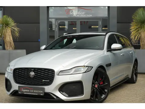 Jaguar XF Sportbrake 2.0 D200 R-Dynamic HSE 204pk Panoramadak/Carplay/360Camera