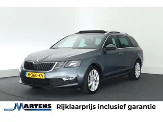 Skoda Octavia Combi 1.5 TSI 150pk DSG Sport Business Panoramadak Stoelverwarming Navigatie