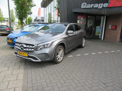 Mercedes-Benz GLA-klasse 180 Business Solution AMG
