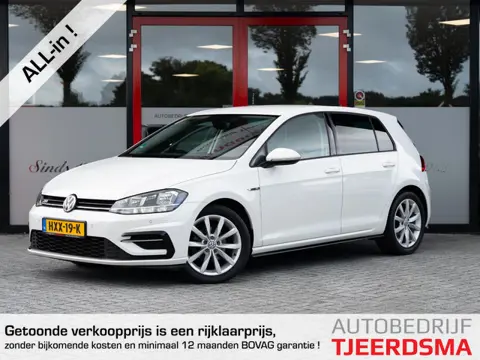Volkswagen Golf 1.0 TSI Highline Business R | Navigatie | Stoelverwarming | Climate Control | Adapti