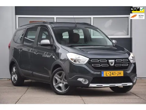 Dacia Lodgy 1.3 TCe Stepway 7p LEDEREN BEKLEDING/TREKHAAK/CAMERA