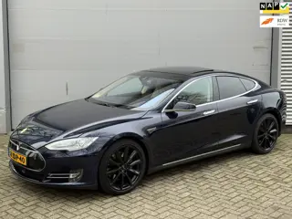 Tesla Model S 60 l Pano l Volleder l Climate l Xenon l ACC l Rijdt & Schakelt zeer goed l